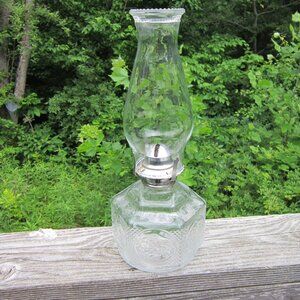 Vintage Oil Lamp Horse & Buggy Carriage Clear Glass with Hurricane Chimney 1960s